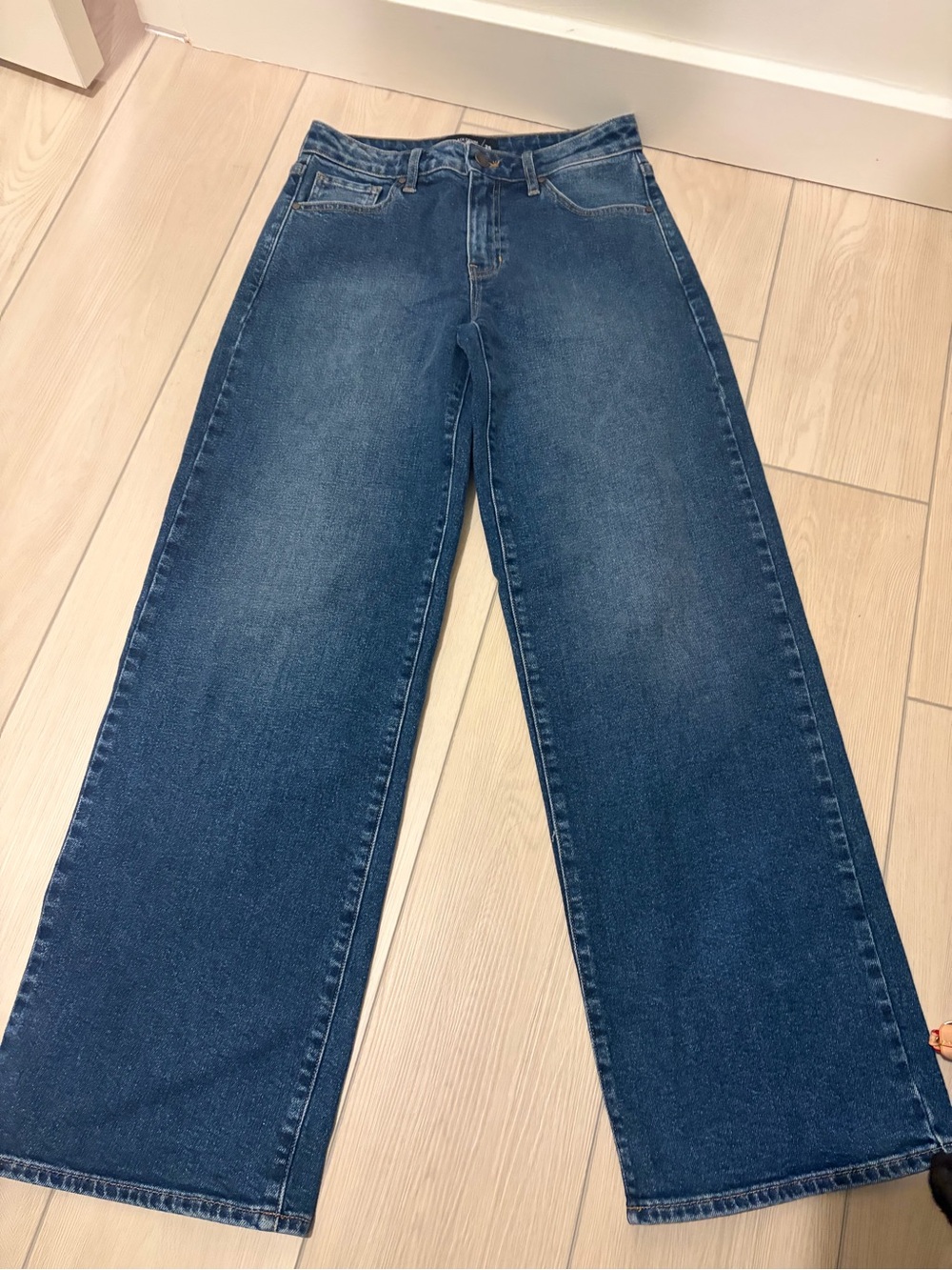 Just Black Women's Wide-Leg Dark Blue Jeans